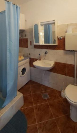 Apartmani Ana Karlobag Luaran gambar